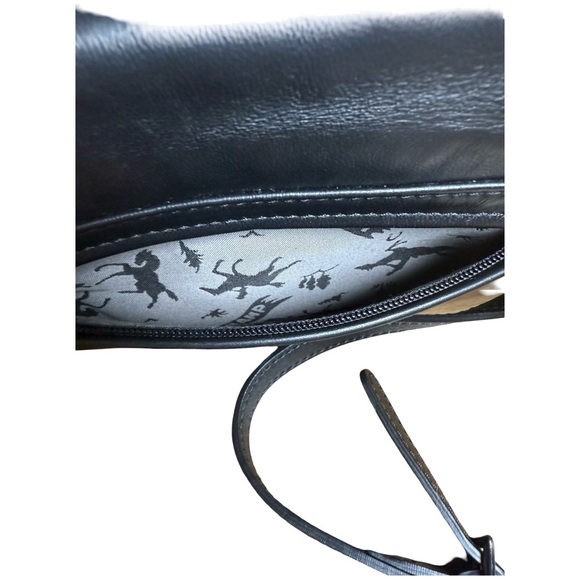 Longchamp Black Leather Flap Crossbody – great condition - blemishes on exterior - Picture 7 of 16